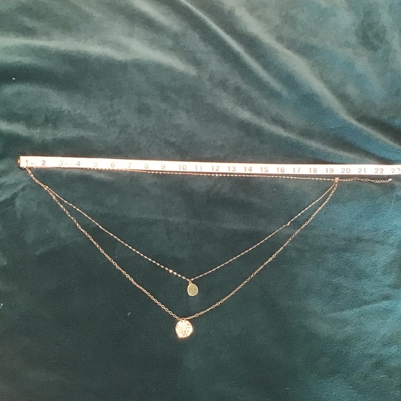 Silver-tone green stone and disk layered necklace - Picture 3 of 4